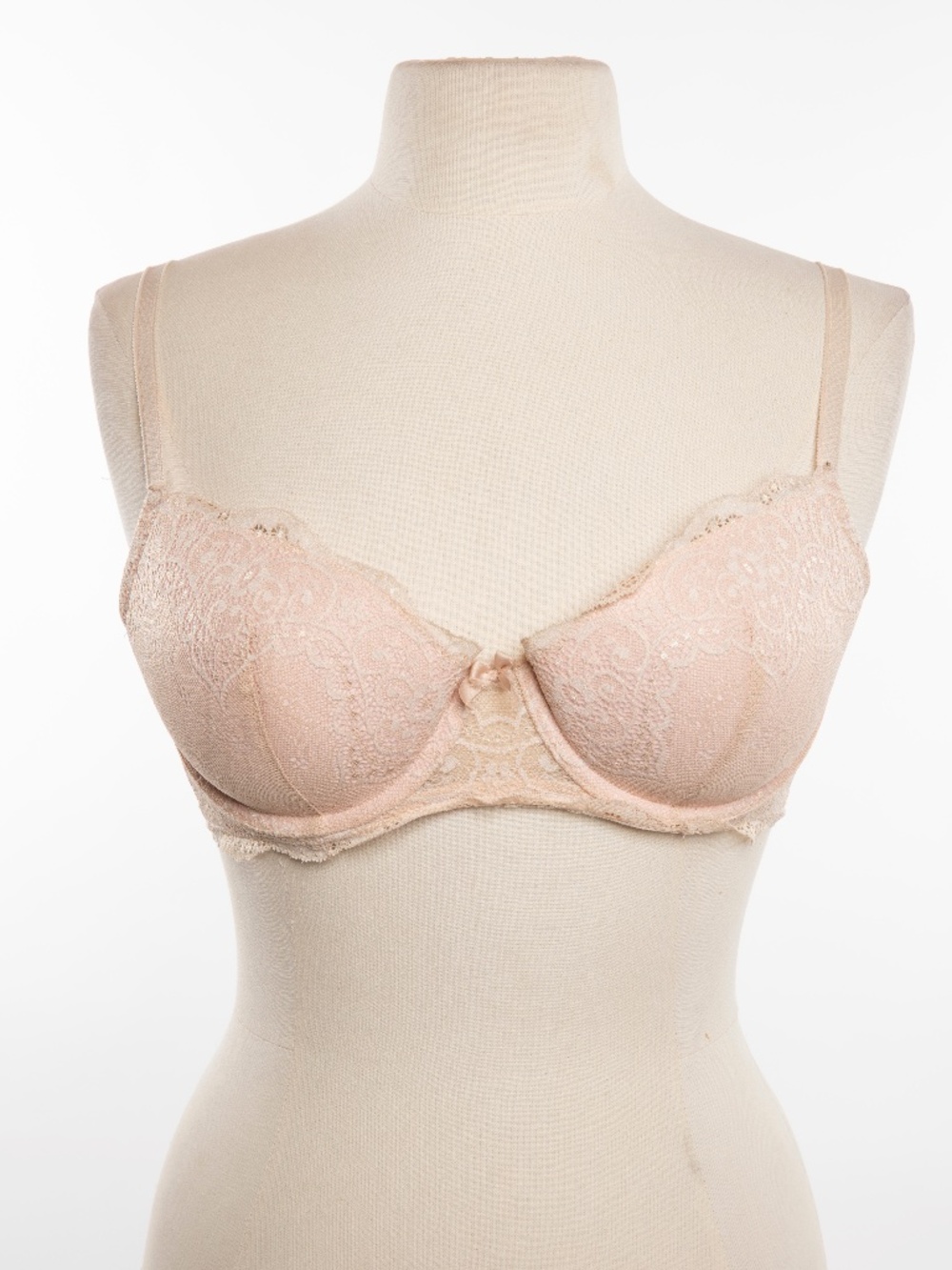 Gilligan & O'Malley Intimates Women's Pink Lace Underwire Bra - 38C